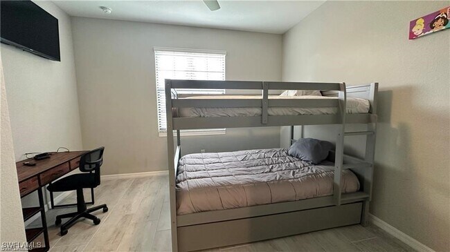 19347 Elston Wy