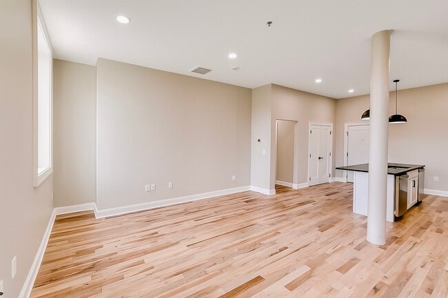 Photo - Lackawanna Ave Unit 303