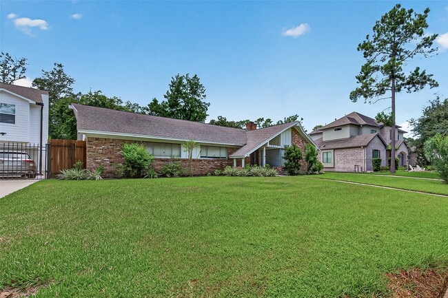 Photo - 12411 Pinerock Ln