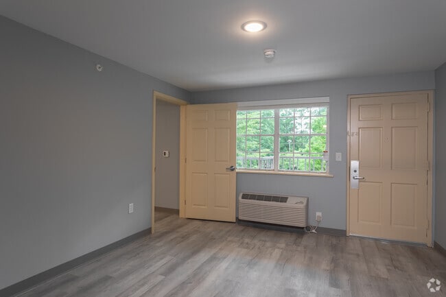1BR,1BA,-543SF, The Willow