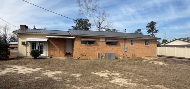 Photo - 727 Old Nunez Rd