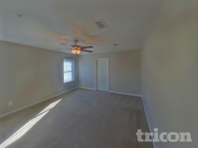 Photo - 622 Crooked Crk