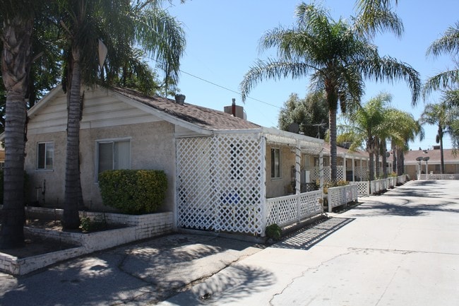 Beaumont Apts