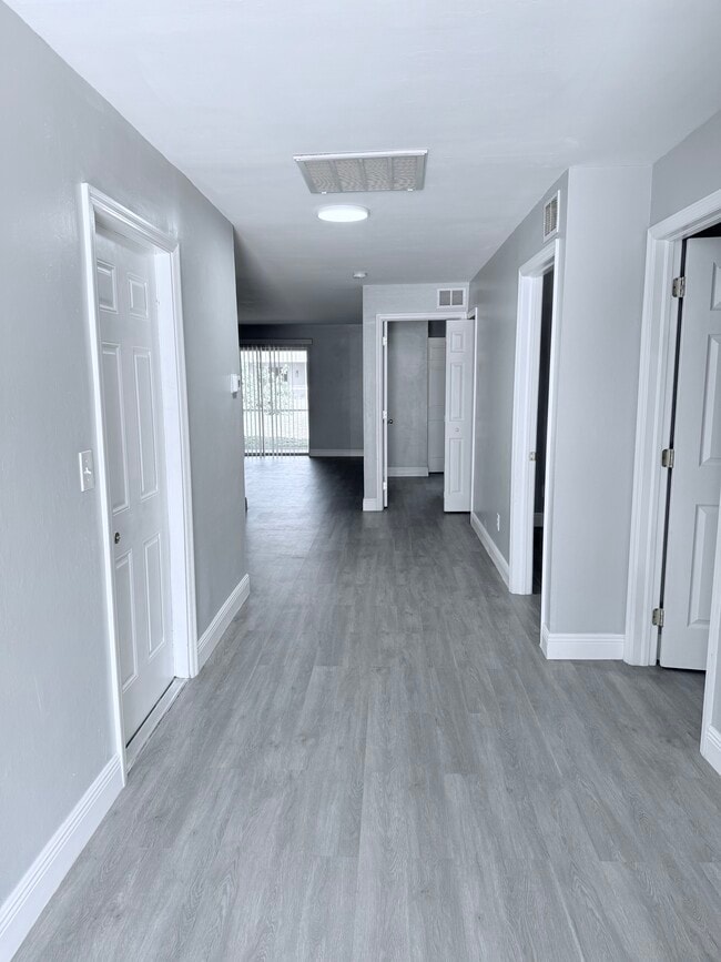 Photo - 5316 28th St SW