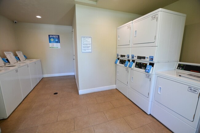 Sierra Oaks North Apartments
