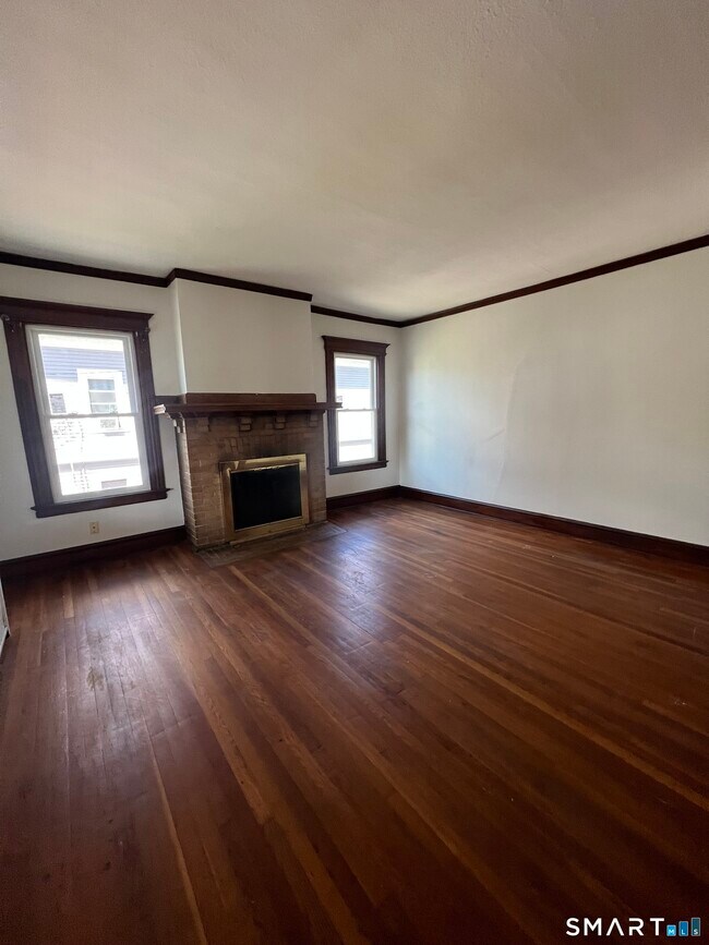 164 Barker St