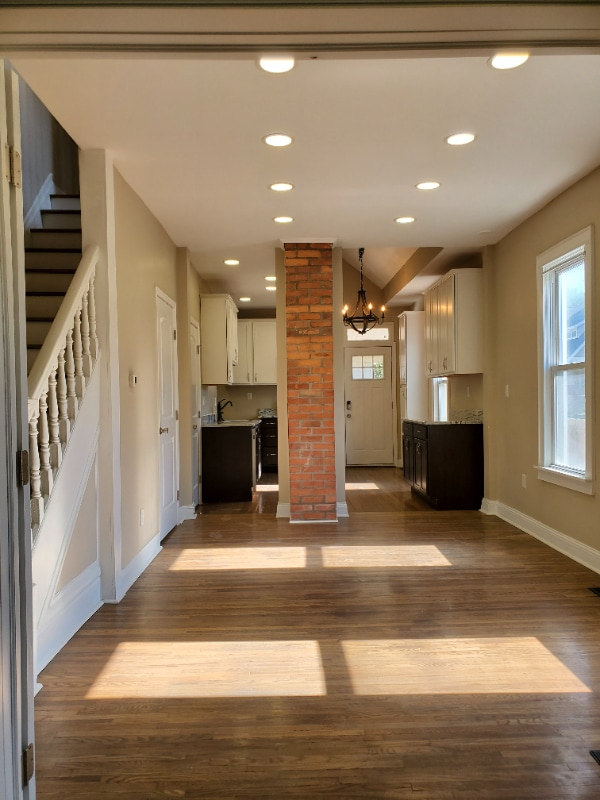 Photo - 144 E Maynard Ave