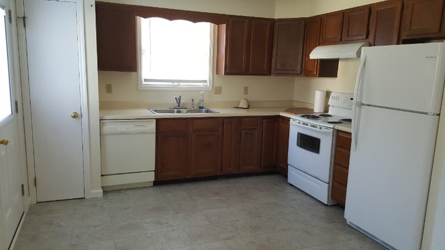 Photo - 209 Hicks Dr