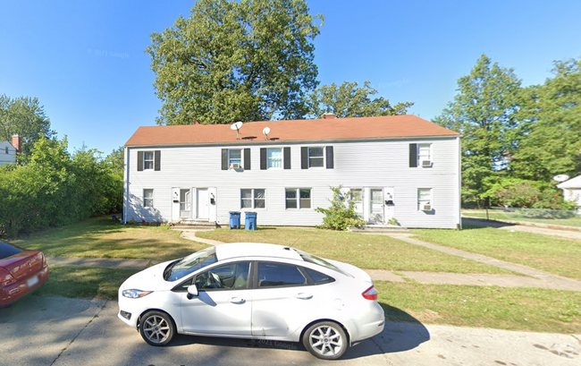 Building Photo - 832 S Central Dr Rental