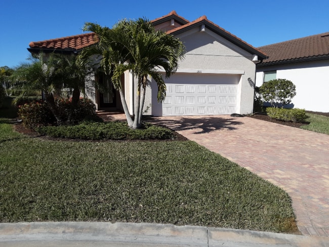 Photo - 1611 Parnell Ct