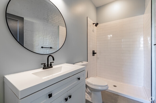 2BR, 2BA - Bathroom
