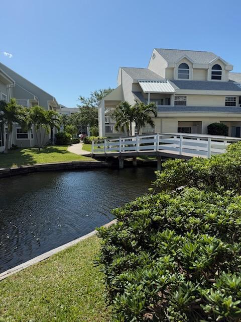 Pond - 6932 Stones Throw Cir N Unit #7101