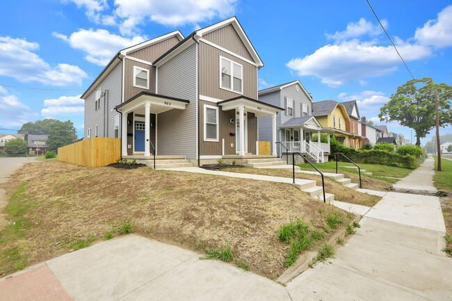 Photo - 901 Miller Ave