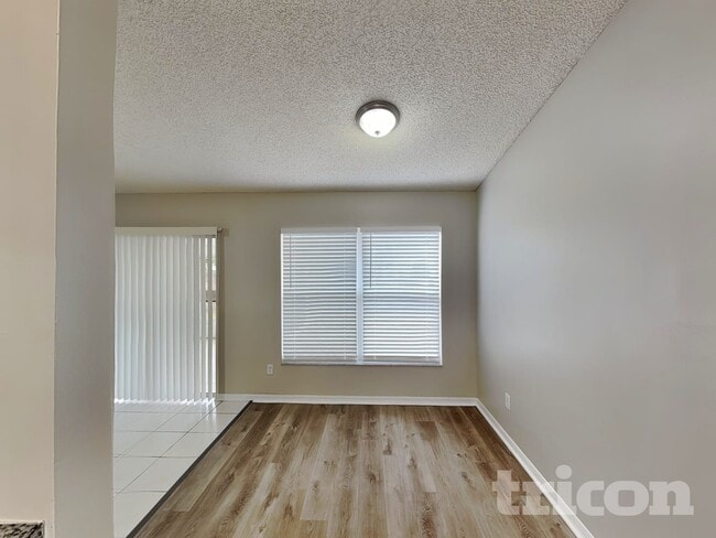 Photo - 4518 Saddle Creek Pl