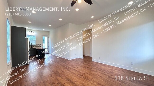 Photo - 118 Stella St