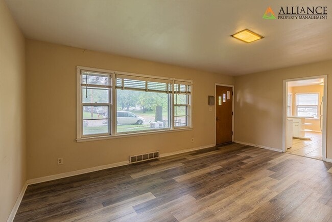 Photo - 1845 College Heights Rd Unit 01 (Main)