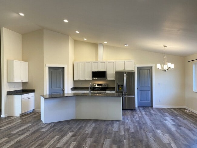 Photo - New Construction in Dallesport