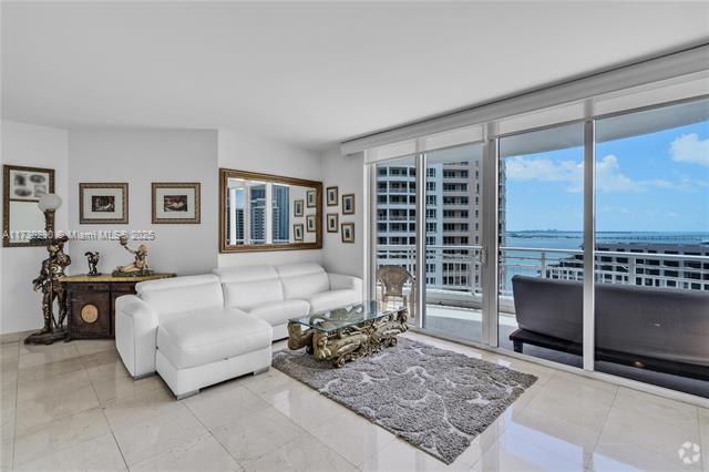 Building Photo - 848 Brickell Key Dr Unit 1903 Rental