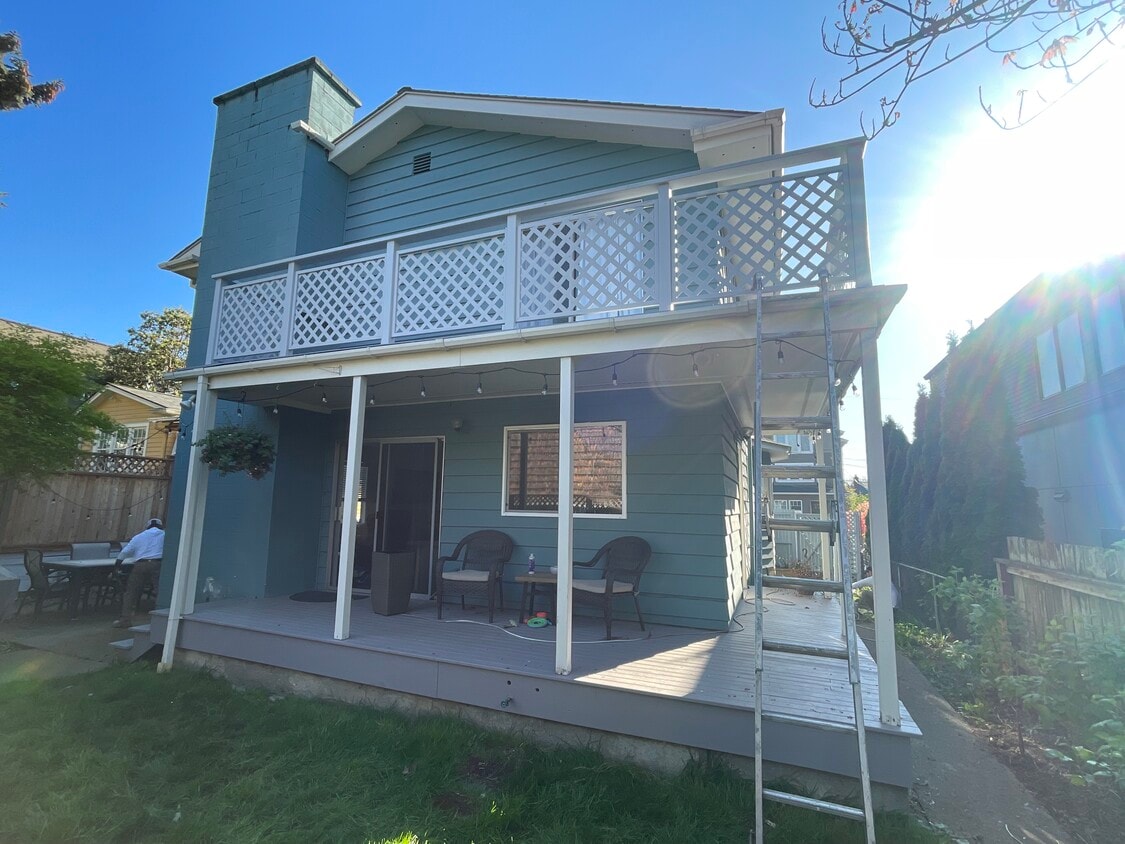 Photo - 5536 Canfield Pl N (Seattle, WA)