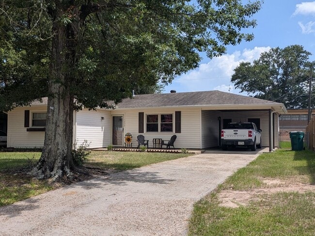 Photo - 1235 Palm Dr