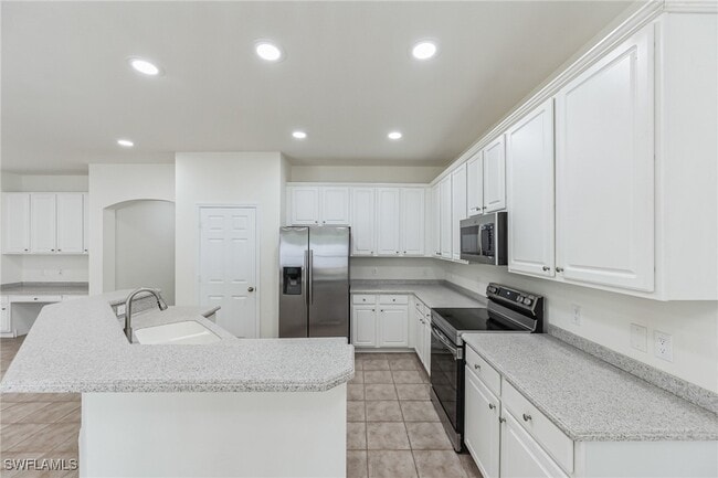 Building Photo - 8190 Silver Birch Way Rental