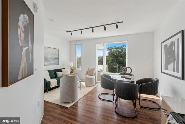 Photo - 4240 Chestnut St Unit 505