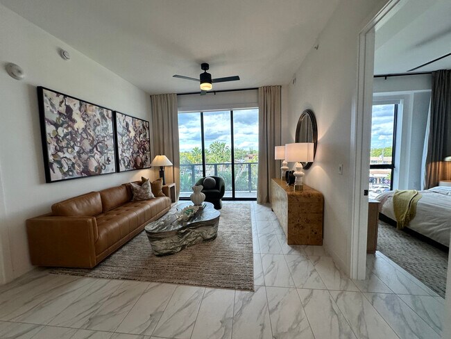 Photo - 16900 NE 23rd Ave Unit 4