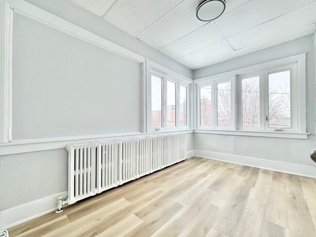 Photo - 5325 Van Alstyne Pl Unité 10