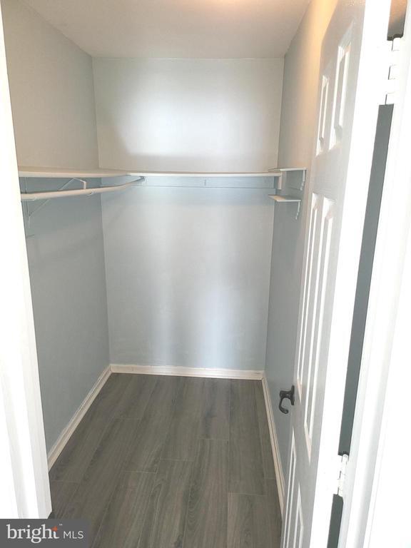 Photo - 9381 Scarlet Oak Dr