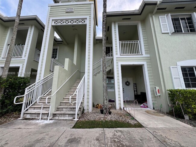 Photo - 2590 NE 3rd Dr Unit 203