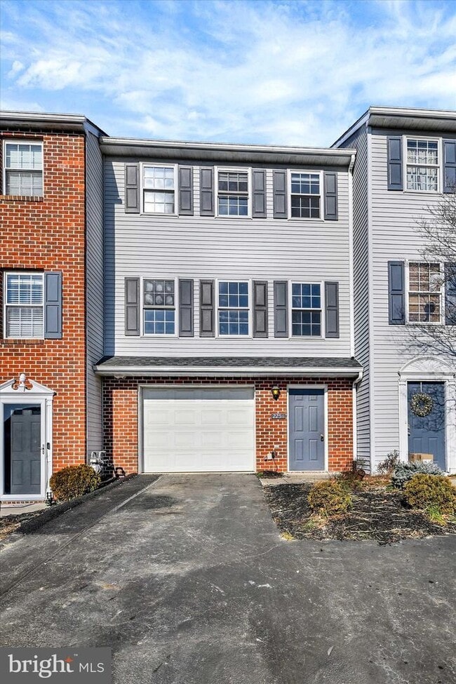 Photo - 2256 North Point Dr