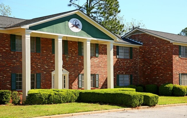 Photo - Huntingdon Apartments