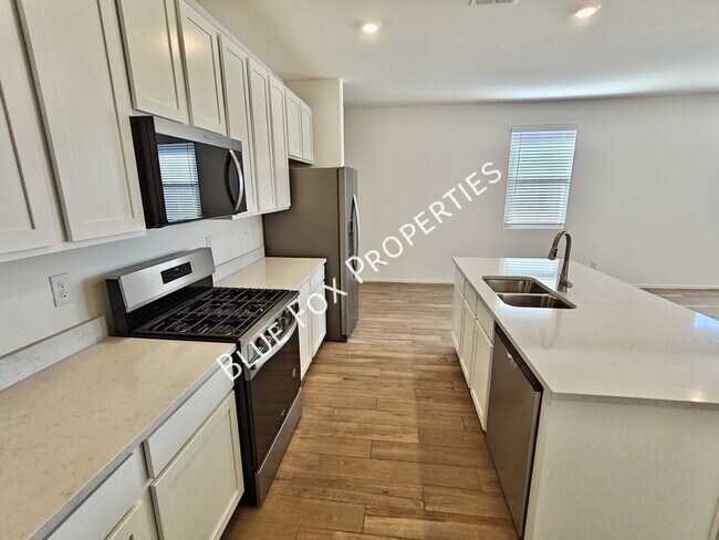 Photo - 9251 N Peridot Vis Ave