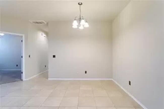 Photo - 2nd Month Free with 18 Month Lease - Updat...