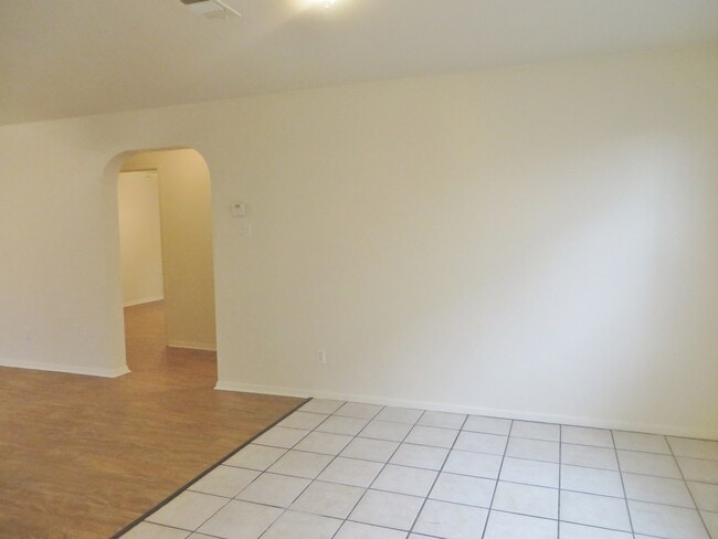 Photo - 2 Bedroom 2 Bathroom Unit In Georgetown