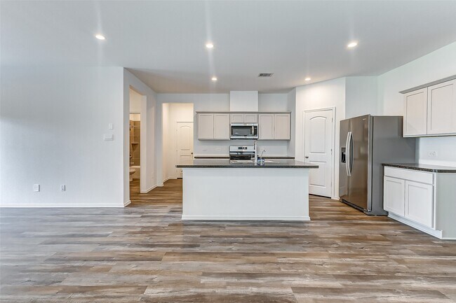 Photo - 24303 Alto Gdn Dr