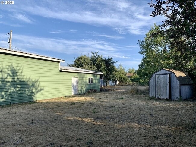 Photo - Home on 1/2 an acre!