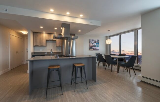 Photo - 5633-5633 Fenwick St Unit 2303