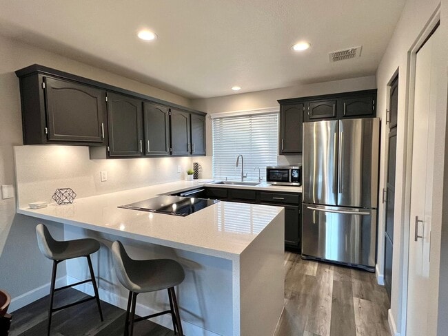 Photo - 11666 N 28th Dr Unit 127