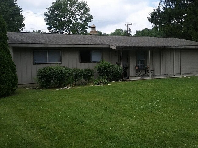 Building Photo - 3351 N Kinser Pike