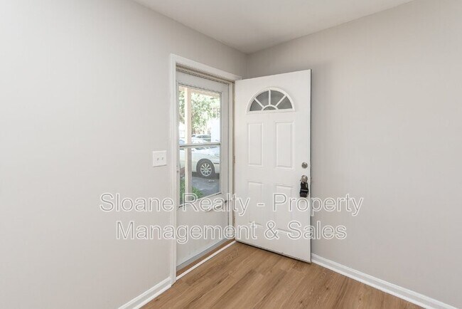 Photo - 819 Sandpiper Dr