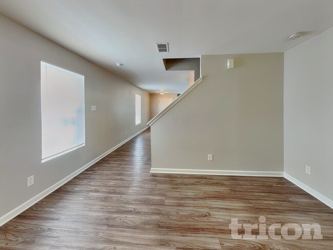 Photo - 7242 Fox Point Dr
