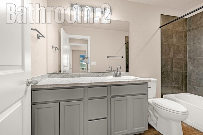 Photo - 5168 Roundhouse Dr