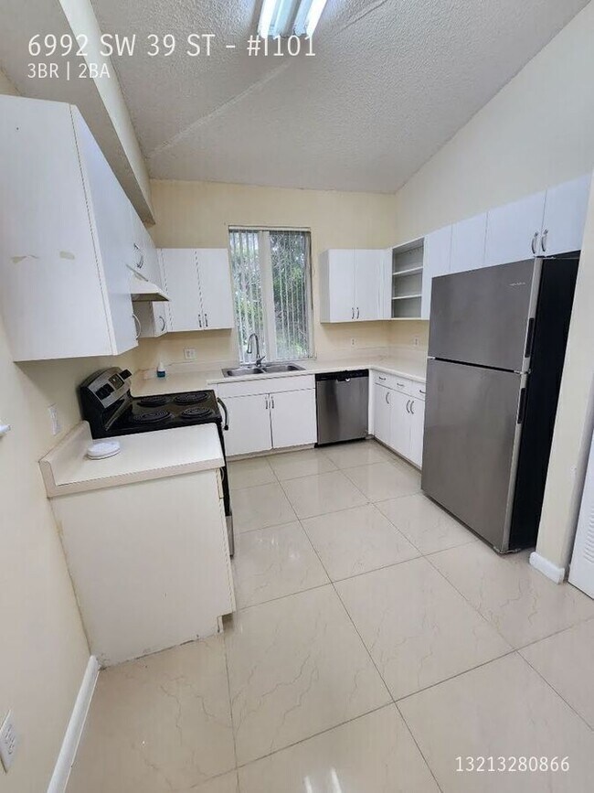 Photo - 6992 SW 39th St Unit #I101