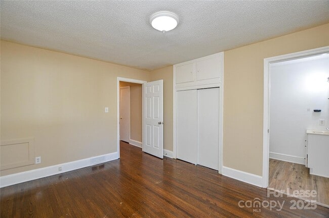 Photo - 15011 Woodstar Rd