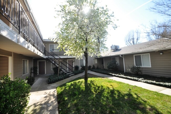 HeatherWoods - HeatherWoods