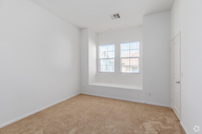 4BR, 4BA - 1,923SF - Bedroom