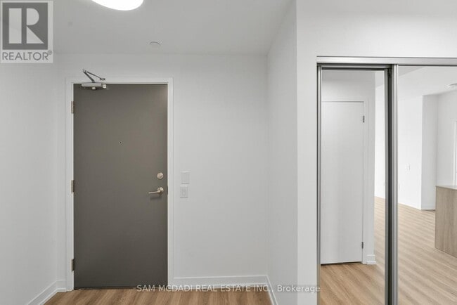 Photo - 2485 Eglinton Ave W Unit 524