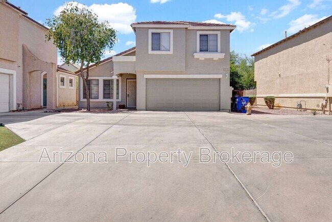 Photo - 1525 E Betsy Ln House