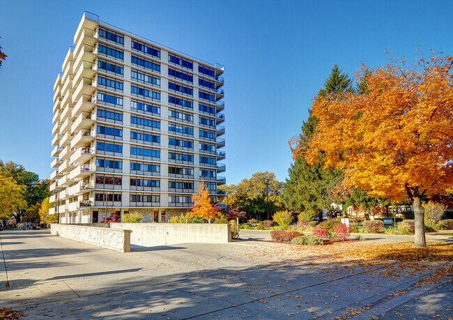 Imperial Plaza Boise - 200 N 3rd St Condo Unit 604